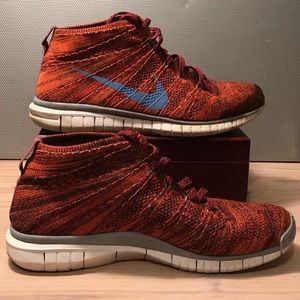 Nike Chukka Flyknit training shoe